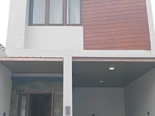 Dijual Rumah Siap Huni di Lamongan Barat Semarang, Full Furnished, SHM (10)