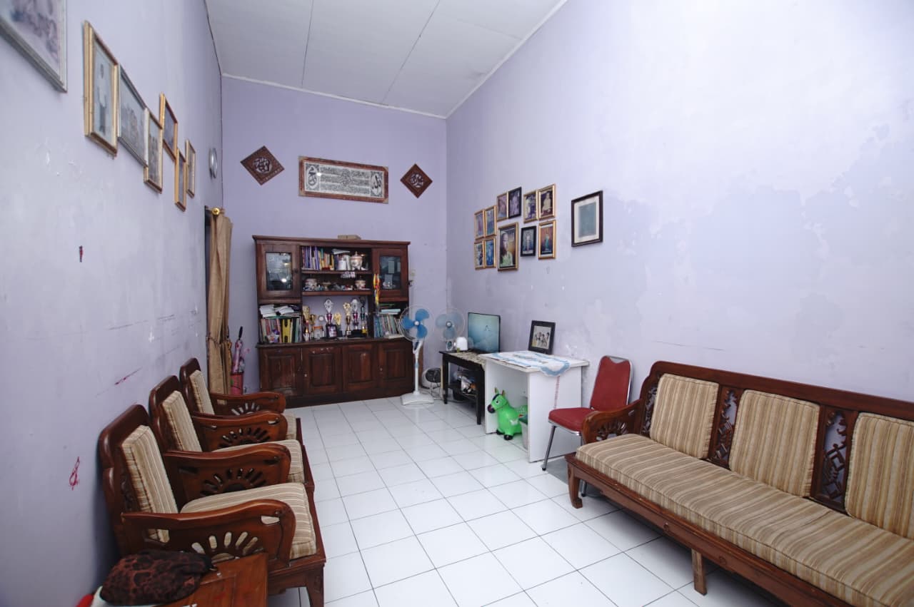 Dijual Rumah SHM 200m² di Kenconowungu Karangayu Semarang Barat – Harga 950 Juta (15)