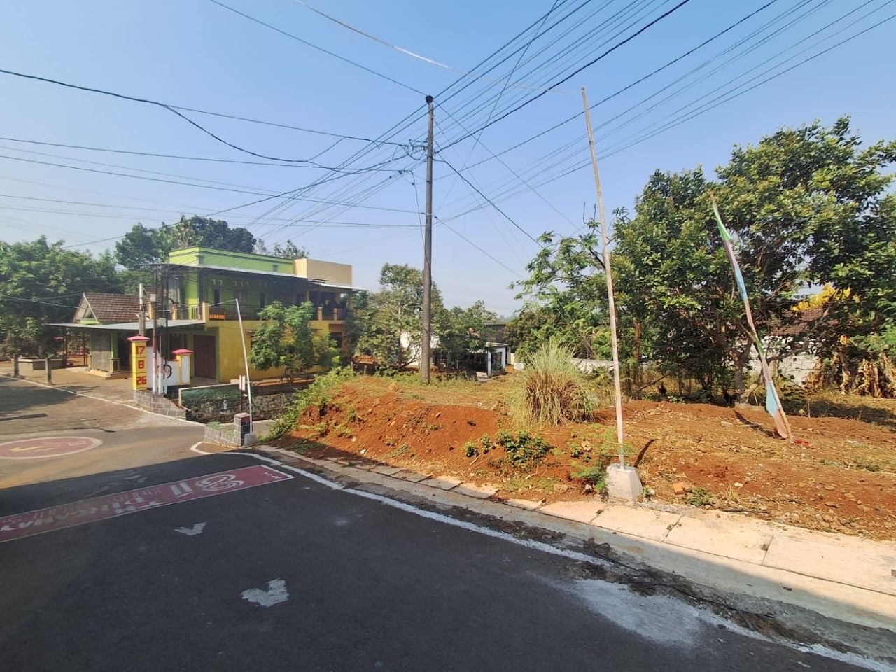 Akses jalan tanah Rejosari Wonolopo Mijen Semarang
